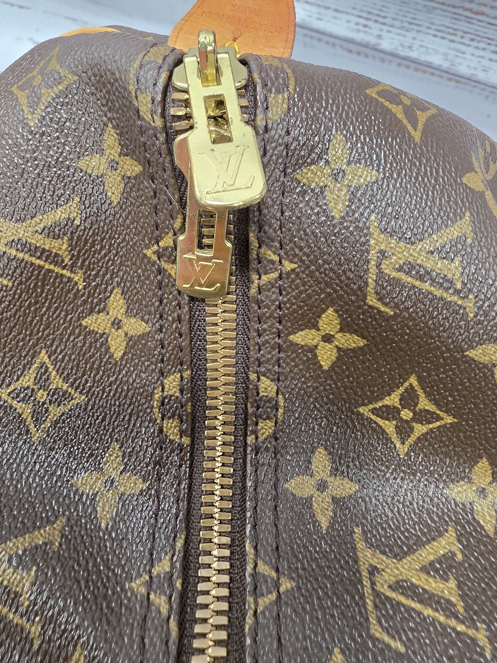 Louis Vuitton Monogram Keepall 45 Travel Bag - Picture 5 of 13